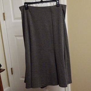 $5 ITEM. Gray skirt. MUST BUNDLE WITH TWO OTHER ITEMS